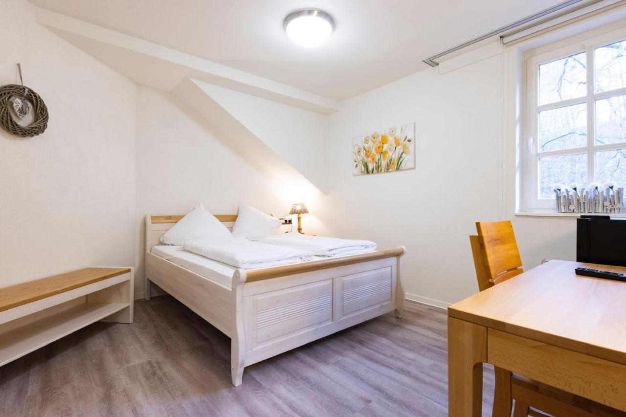 Hotel Blechhammer Kaiserslautern Bagian luar foto