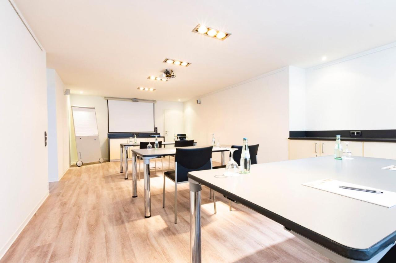 Hotel Blechhammer Kaiserslautern Bagian luar foto